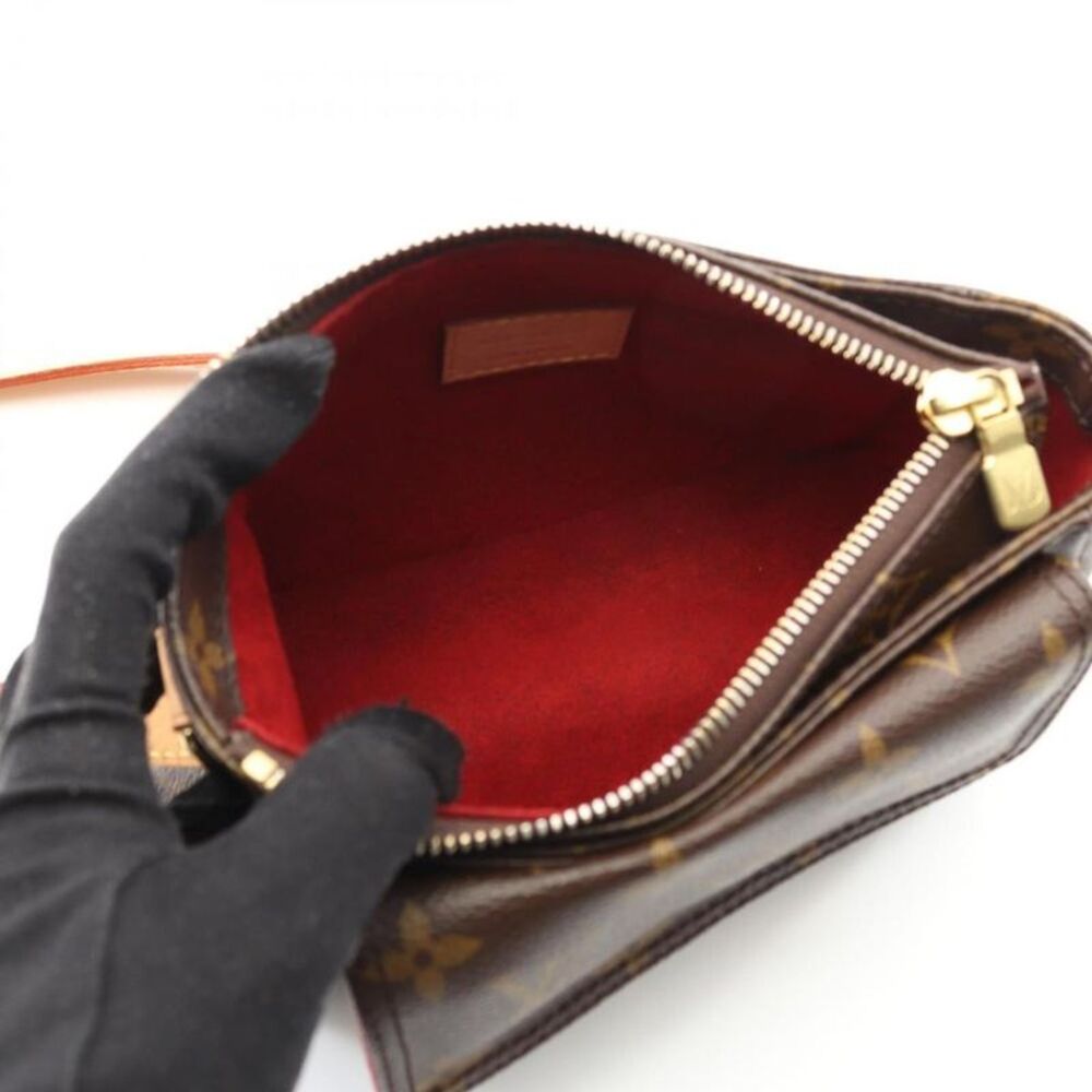 Pre Loved louis vuitton Cite Crossbody Bag Women brown | brown Crossbody Bags - Picture 2 of 6